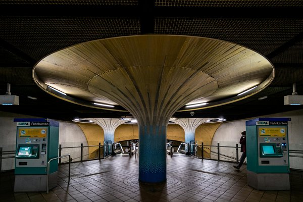 Comment l'économie collaborative influence-t-elle le secteur touristique ?